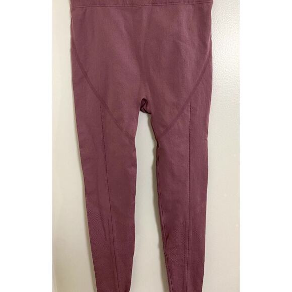 Fabletics High Waisted SculptKnit Charisma Leggings - Sz, Med (EUC) - Picture 5 of 9